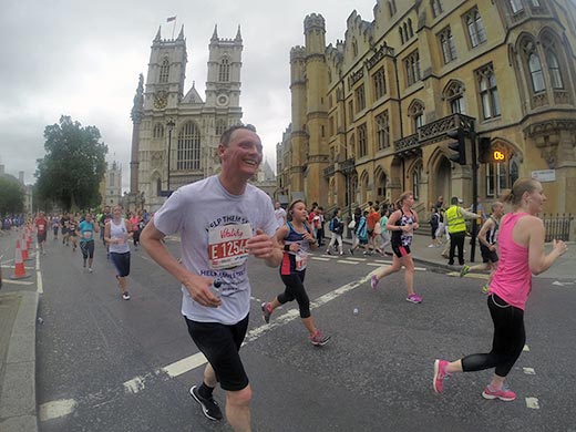 Cosmetic Surgery Partners London surgeons and nurses help raise funds by taking part in the London Vitality run with Help Smile Trust